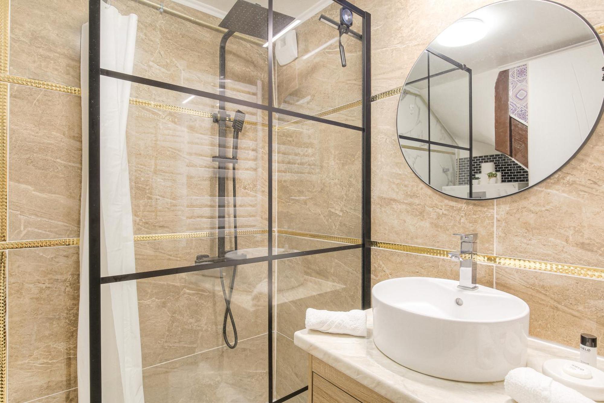 La Suite Neuvilloise Neuville-sur-Saone Ngoại thất bức ảnh